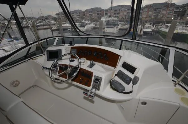 Slide: The Image of Silverton 38 Sport Bridge 2006 - 3