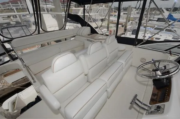 Slide: The Image of Silverton 38 Sport Bridge 2006 - 4