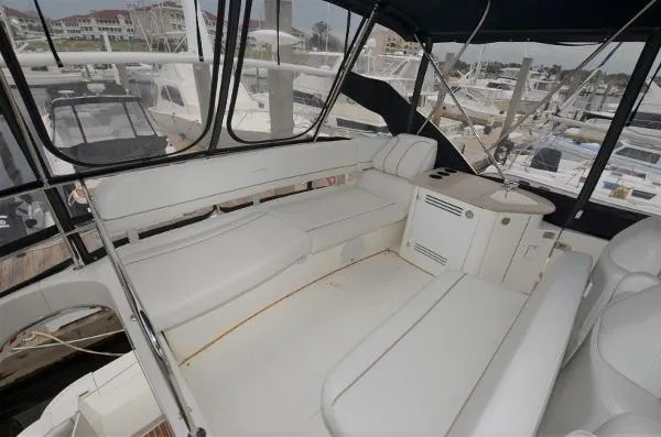 Slide: The Image of Silverton 38 Sport Bridge 2006 - 6
