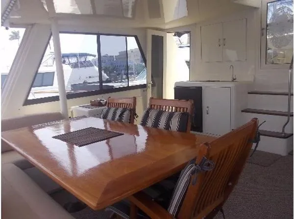 Slide: The Image of Hatteras Cockpit Motor Yacht 1990 - 10
