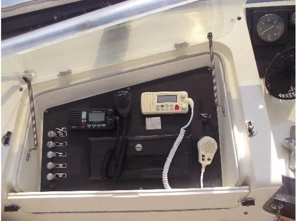 Slide: The Image of Hatteras Cockpit Motor Yacht 1990 - 7