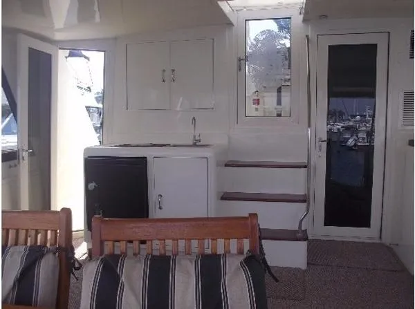 Slide: The Image of Hatteras Cockpit Motor Yacht 1990 - 8