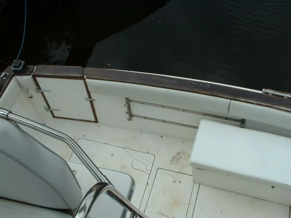 Slide: The Image of Bayliner 3888 Motoryacht 1989 - 1