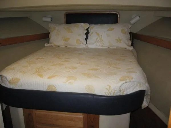 Slide: The Image of Chris-Craft CATALINA CPMY 1989 - 9