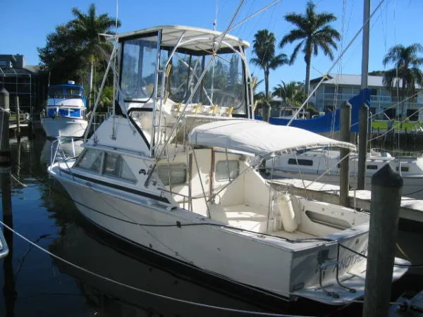 Slide: The Image of Bertram Sport Fisherman 1977 - 0
