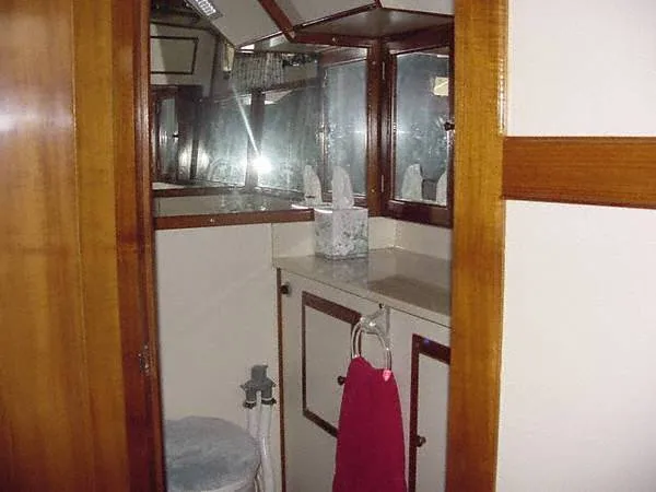 Slide: The Image of Heritage East Sundeck Motor Yacht 1987 - 7