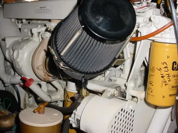 Slide: The Image of Mainship 430 Trawler 1999 - 11