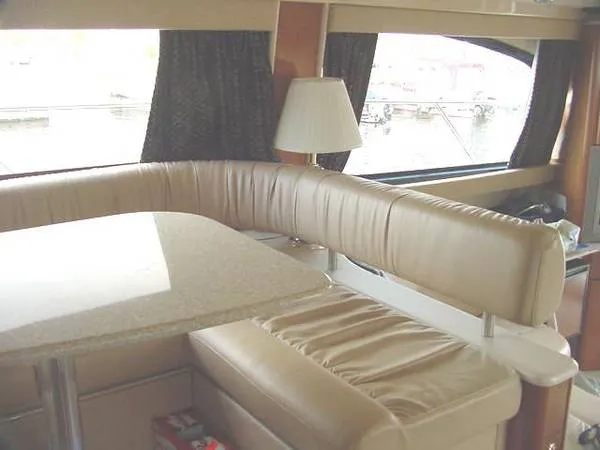 Slide: The Image of Meridian 411 Sedan 2003 - 6