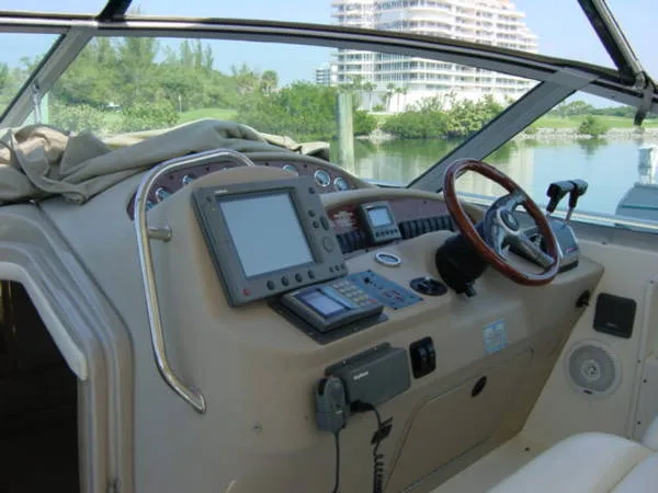 Slide: The Image of Sea Ray Sundancer 2000 - 1