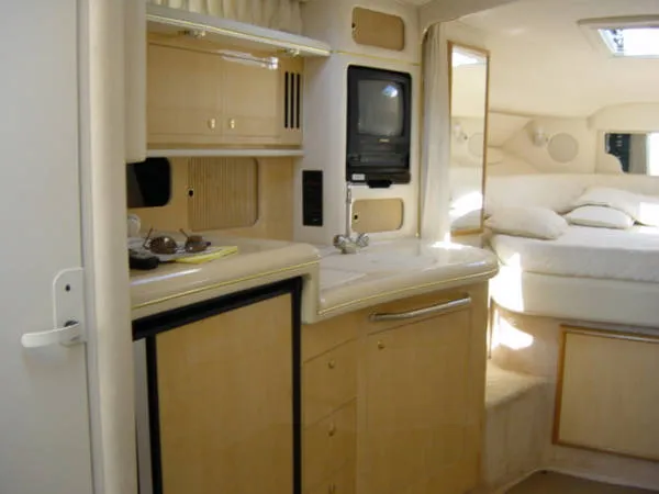 Slide: The Image of Sea Ray Sundancer 2000 - 5