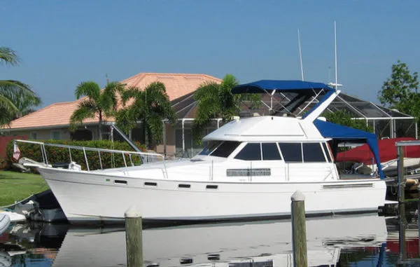 Slide: The Image of Bayliner Motoryacht 1989 - 0