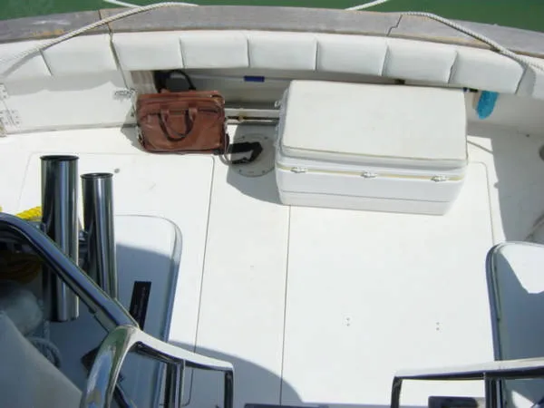 Slide: The Image of Bayliner 3288 Motoryacht 1995 - 8