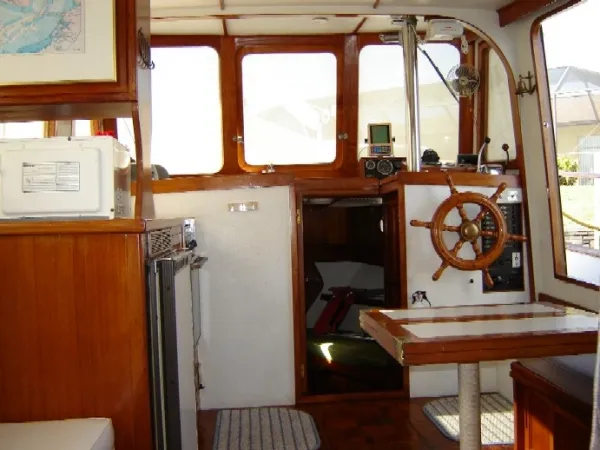 Slide: The Image of Marine Trader Double Cabin 1975 - 3
