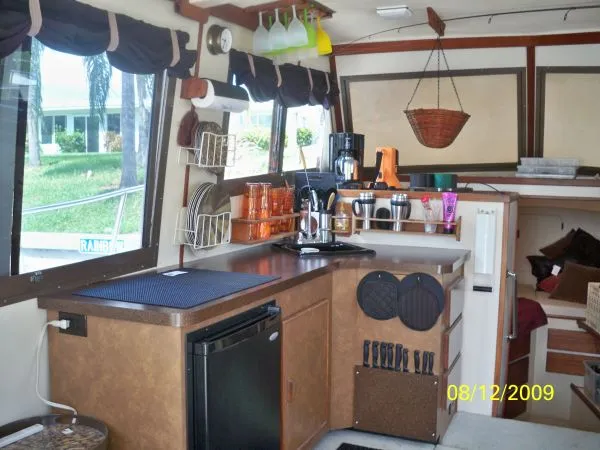 Slide: The Image of Prairie Trawler 1981 - 5
