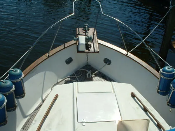 Slide: The Image of Island Gypsy Sedan TRWL 1986 - 3