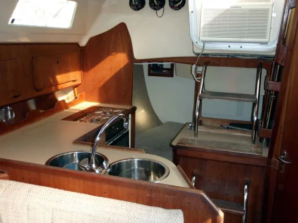 Slide: The Image of Hunter Sloop 1989 - 1