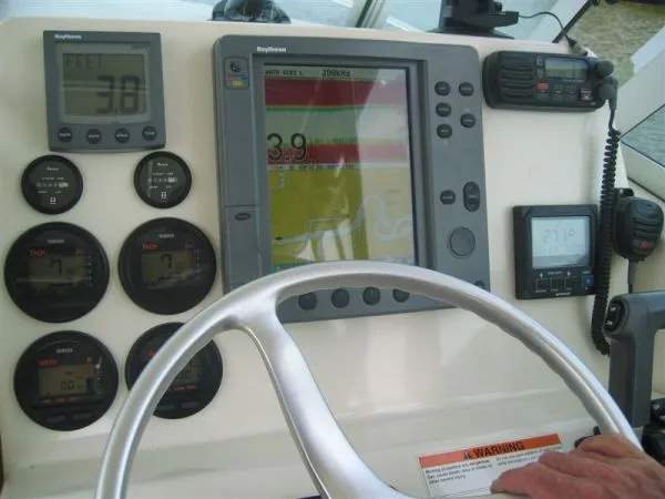 Slide: The Image of Pursuit 2870 Walkaround 2002 - 1