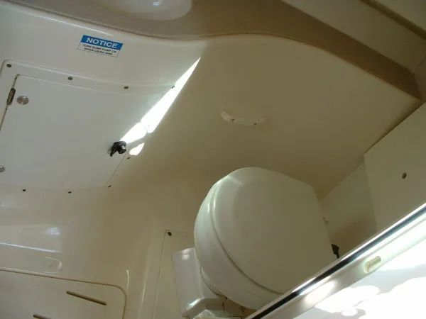 Slide: The Image of Pursuit 2870 Walkaround 2002 - 10