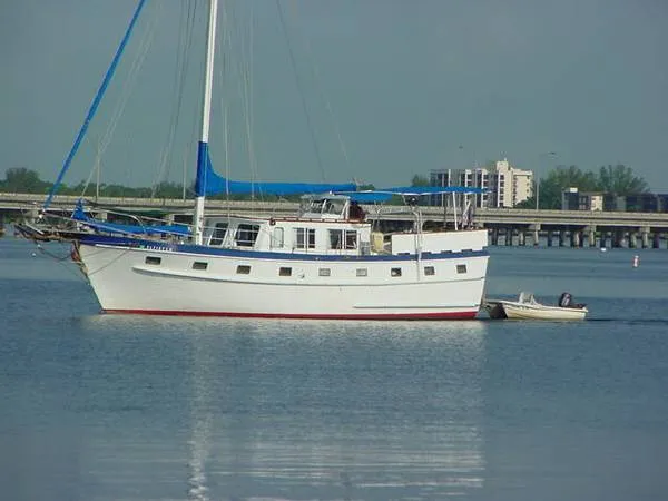 Slide: The Image of Island Trader MOTORSAILER 1980 - 0