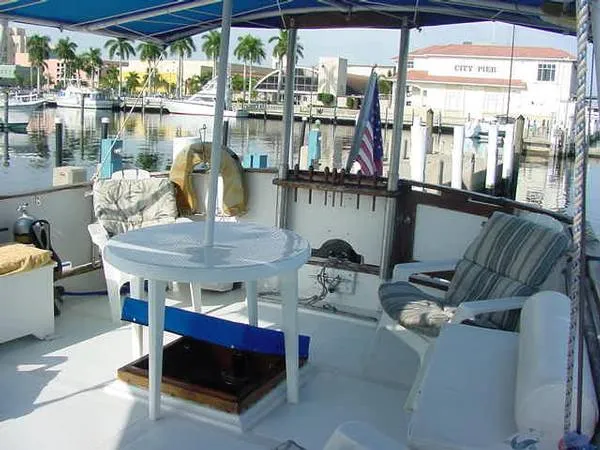Slide: The Image of Island Trader MOTORSAILER 1980 - 1