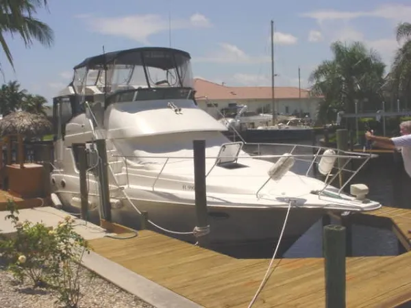 Slide: The Image of Silverton 352 Motor Yacht 2002 - 0