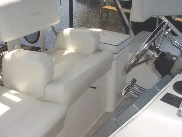 Slide: The Image of Silverton 352 Motor Yacht 2002 - 3