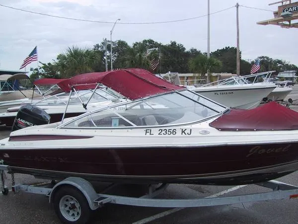 Slide: The Image of Maxum Bowrider 1997 - 0