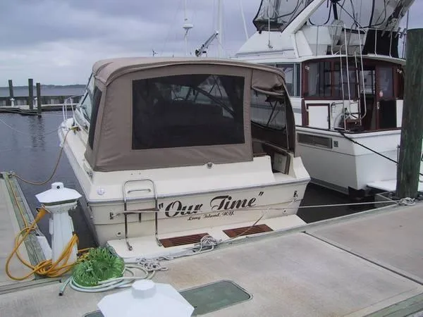 Slide: The Image of Sea Ray Sundancer 1984 - 0