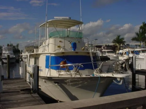 Slide: The Image of Pearson Portsmouth Motoryacht 1971 - 1