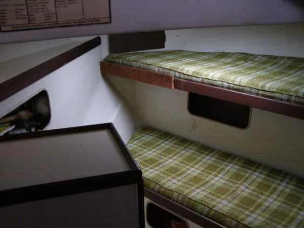 Slide: The Image of Pearson Portsmouth Motoryacht 1971 - 10