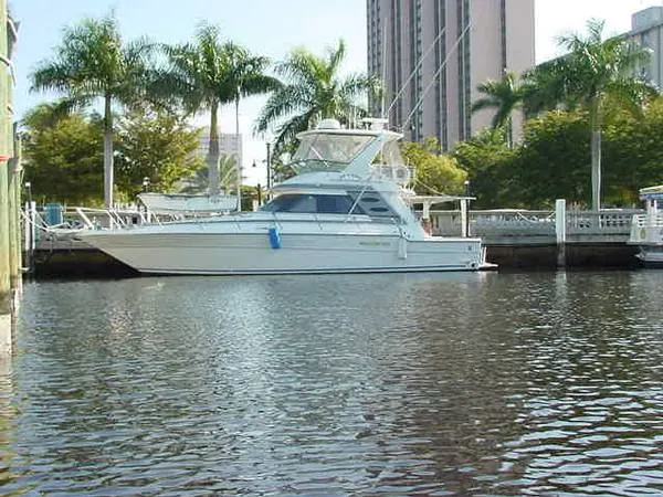 Slide: The Image of Sea Ray Convertible 1988 - 0