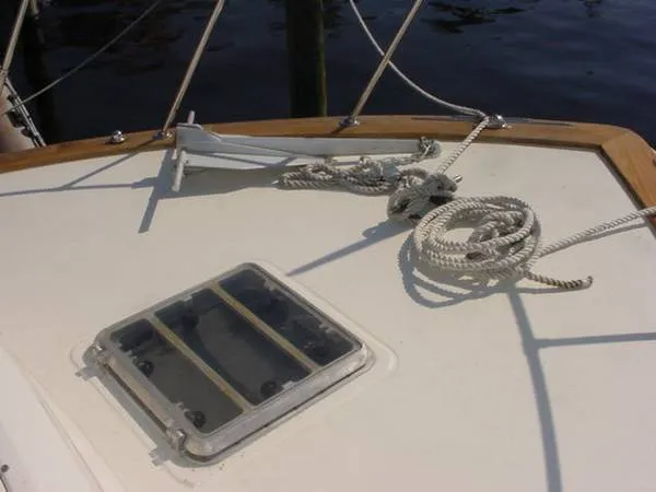 Slide: The Image of Chris-Craft Commander 1980 - 1