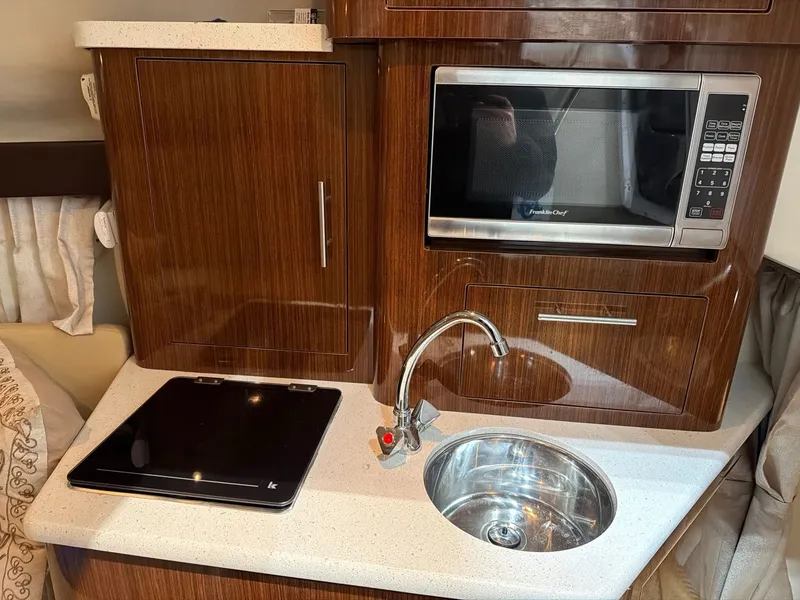 Slide: The Image of Regal 28 Express 2014 - 22