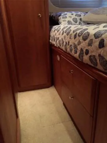 Slide: The Image of Silverton Motor Yacht 2003 - 7