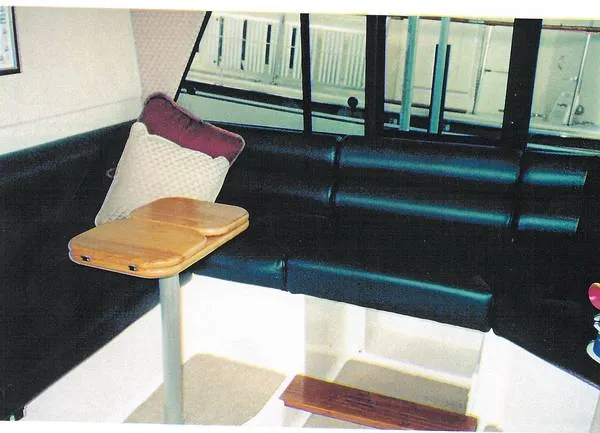 Slide: The Image of Bayliner 4788 1997 - 1