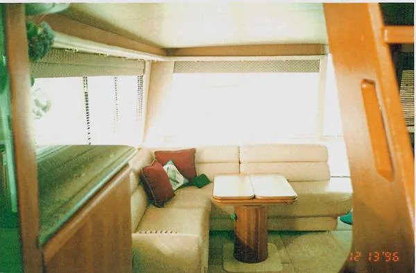 Slide: The Image of Bayliner 4788 1997 - 2