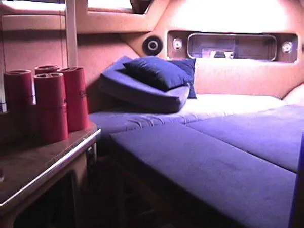 Slide: The Image of Sea Ray Express Cruiser 1981 - 5