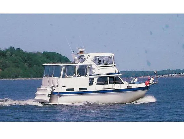Slide: The Image of Californian 38 Motoryacht 1983 - 0