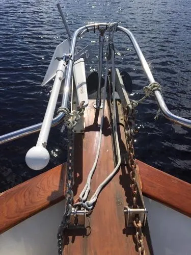 Slide: The Image of Marine Trader Sundeck 1984 - 5