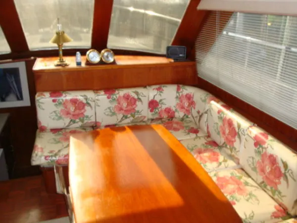 Slide: The Image of Gulfstar Motor Yacht 1987 - 1