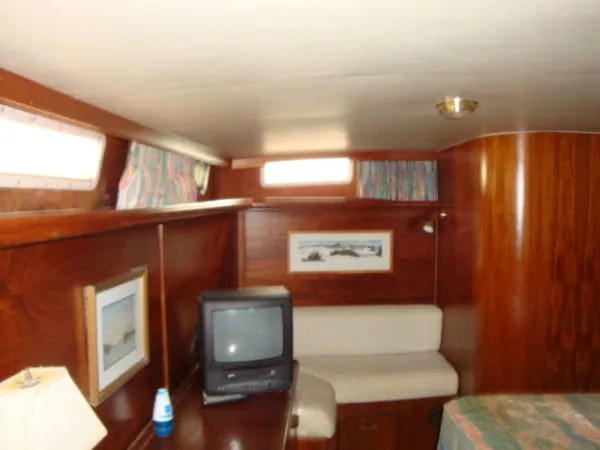 Slide: The Image of Gulfstar Motor Yacht 1987 - 2
