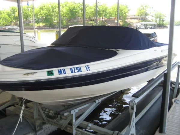 Slide: The Image of Sea Ray 185 Outboard Sport 2005 - 0
