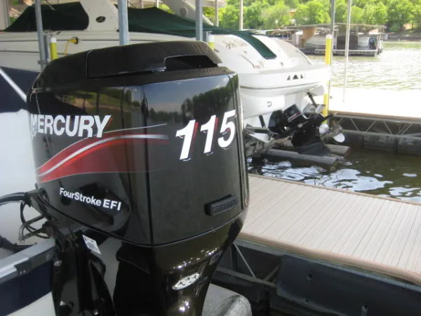 Slide: The Image of Sea Ray 185 Outboard Sport 2005 - 2
