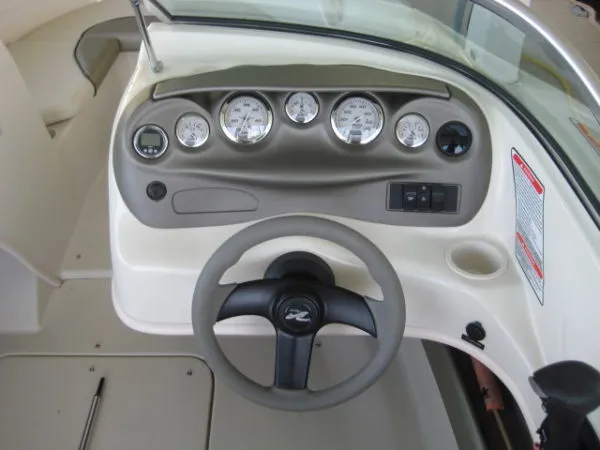 Slide: The Image of Sea Ray 185 Outboard Sport 2005 - 5