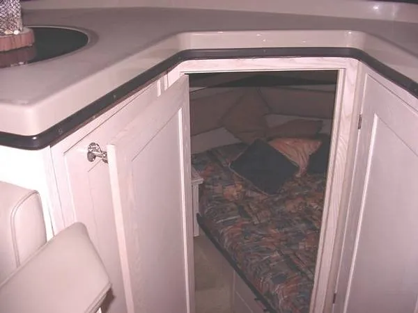 Slide: The Image of Bayliner 4087 Cockpit MY 1996 - 5