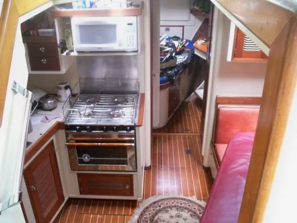 Slide: The Image of Covey Island Motorcruiser 1998 - 9