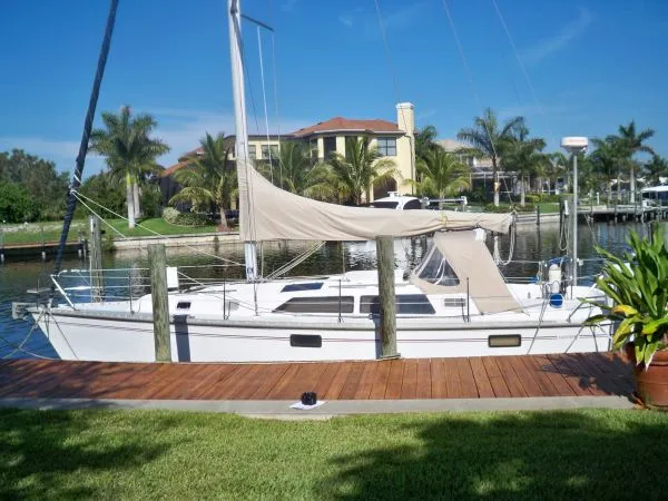 Slide: The Image of Hunter Sloop 1993 - 0