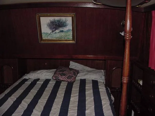 Slide: The Image of Albin Trawler 1979 - 3