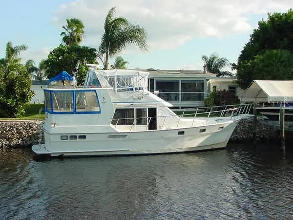Slide: The Image of Golden Star Sundeck MY 1987 - 0