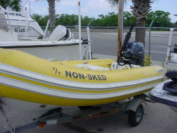 Slide: The Image of Nautica 2005 - 1
